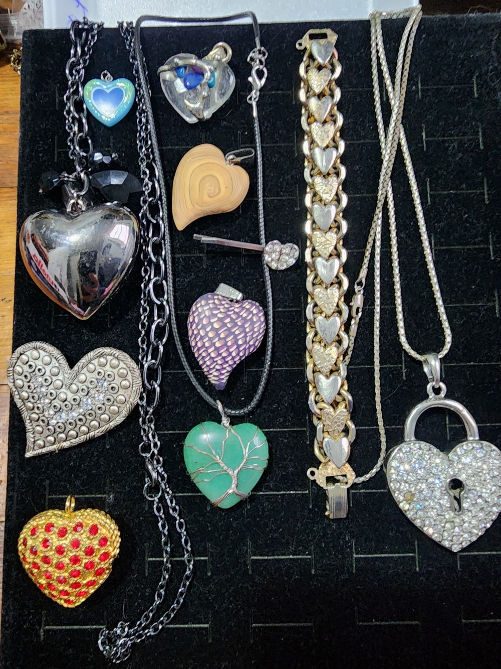 Jewelry Lot Jar Bundle Puffy Hearts Pendant Pin Chico Locket Rhinstone Tree Life